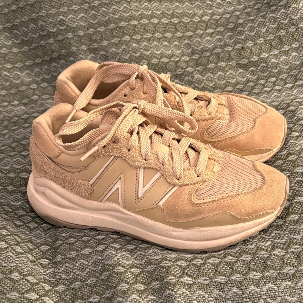 New Balance Women's Cream/Beige Sneakers: 57/40 style
